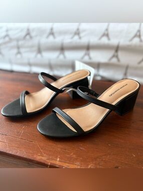 Amazon Essentials Black Double-Strap Low Block Heel Sandals - Women's